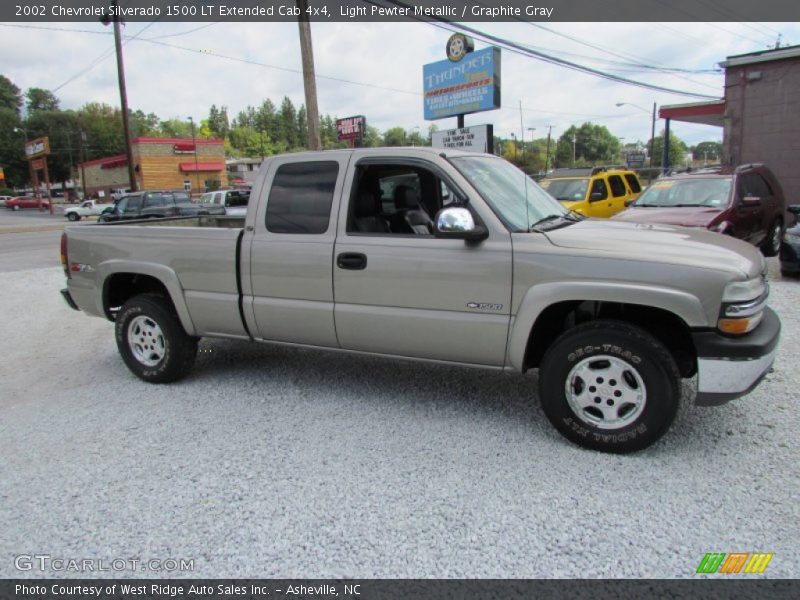 Light Pewter Metallic / Graphite Gray 2002 Chevrolet Silverado 1500 LT Extended Cab 4x4