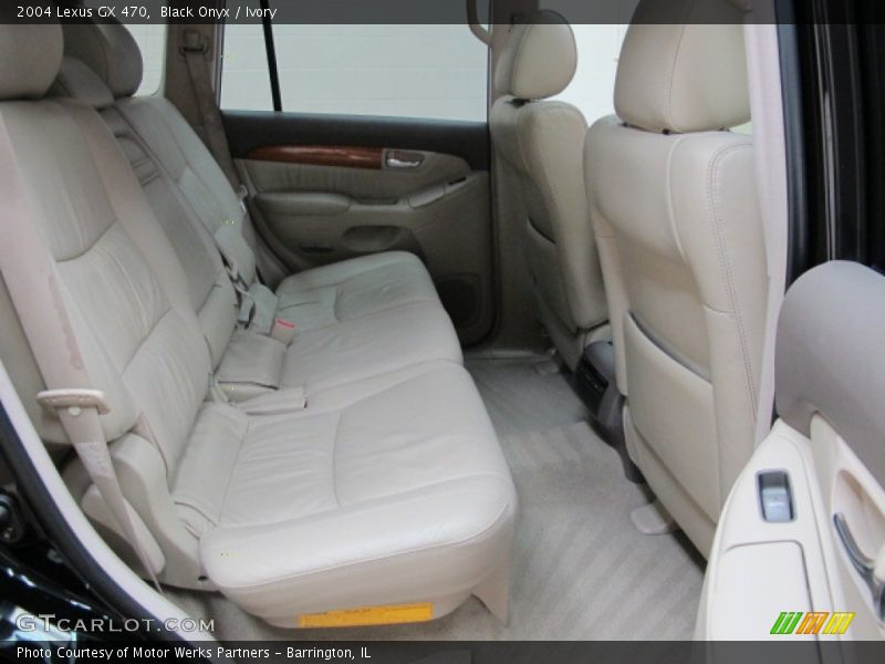 Black Onyx / Ivory 2004 Lexus GX 470