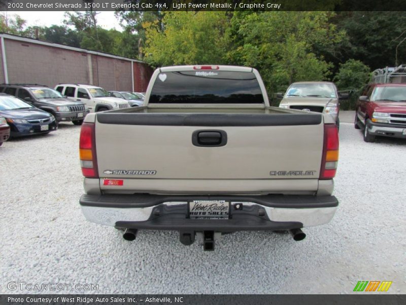 Light Pewter Metallic / Graphite Gray 2002 Chevrolet Silverado 1500 LT Extended Cab 4x4