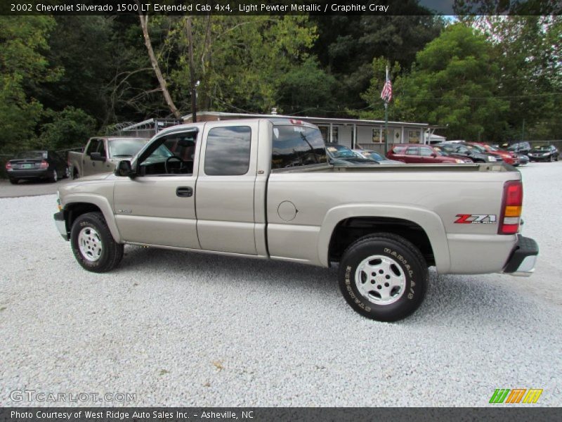 Light Pewter Metallic / Graphite Gray 2002 Chevrolet Silverado 1500 LT Extended Cab 4x4