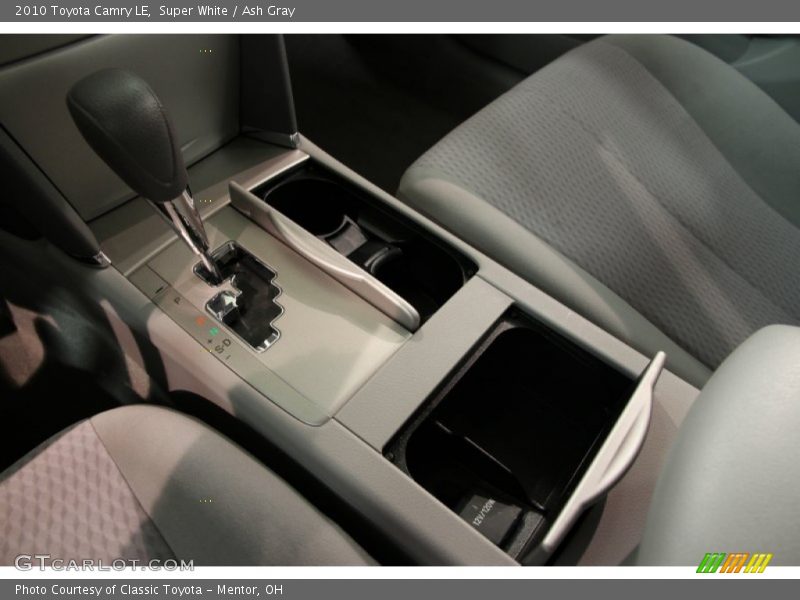 Super White / Ash Gray 2010 Toyota Camry LE