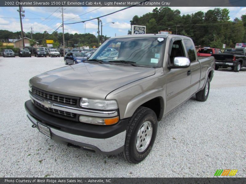 Light Pewter Metallic / Graphite Gray 2002 Chevrolet Silverado 1500 LT Extended Cab 4x4