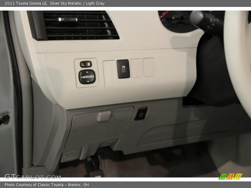 Silver Sky Metallic / Light Gray 2011 Toyota Sienna LE