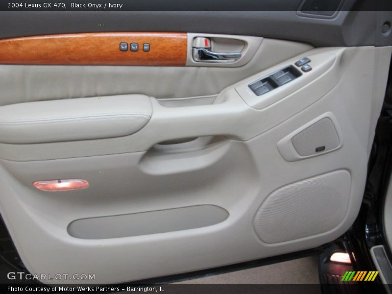 Black Onyx / Ivory 2004 Lexus GX 470