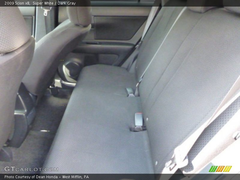 Super White / Dark Gray 2009 Scion xB