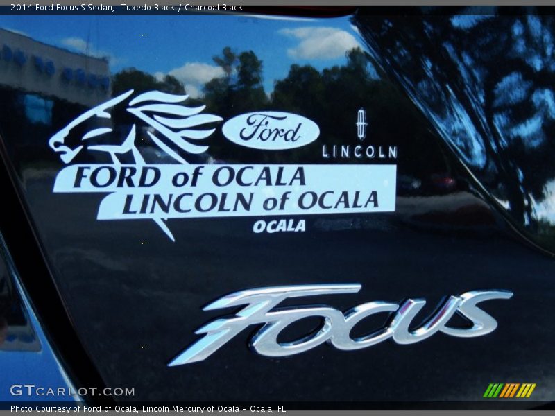 Tuxedo Black / Charcoal Black 2014 Ford Focus S Sedan