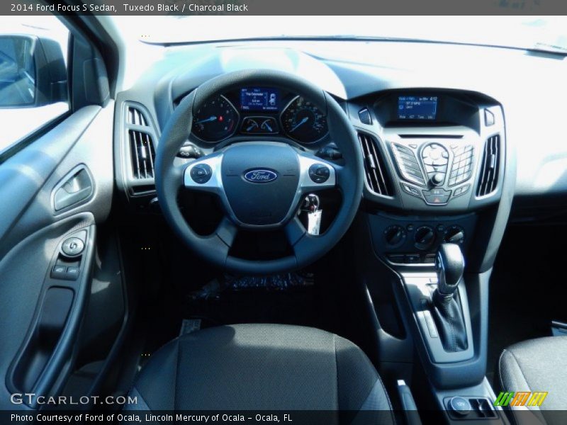 Tuxedo Black / Charcoal Black 2014 Ford Focus S Sedan