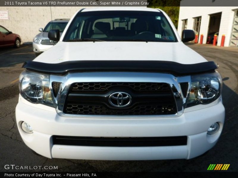 Super White / Graphite Gray 2011 Toyota Tacoma V6 TRD PreRunner Double Cab