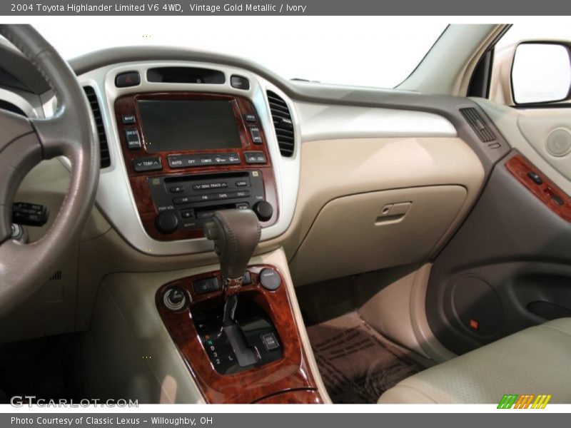 Vintage Gold Metallic / Ivory 2004 Toyota Highlander Limited V6 4WD