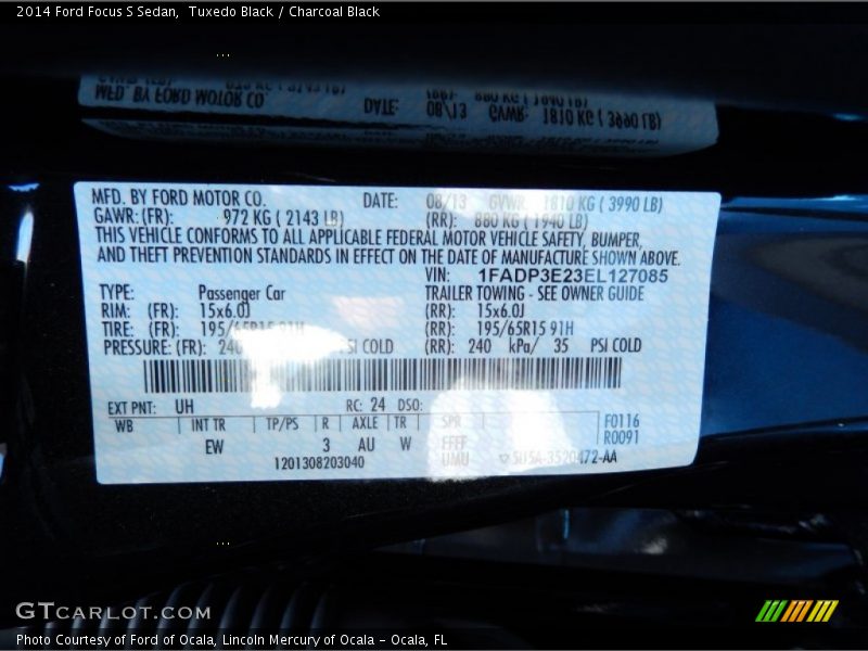 Tuxedo Black / Charcoal Black 2014 Ford Focus S Sedan