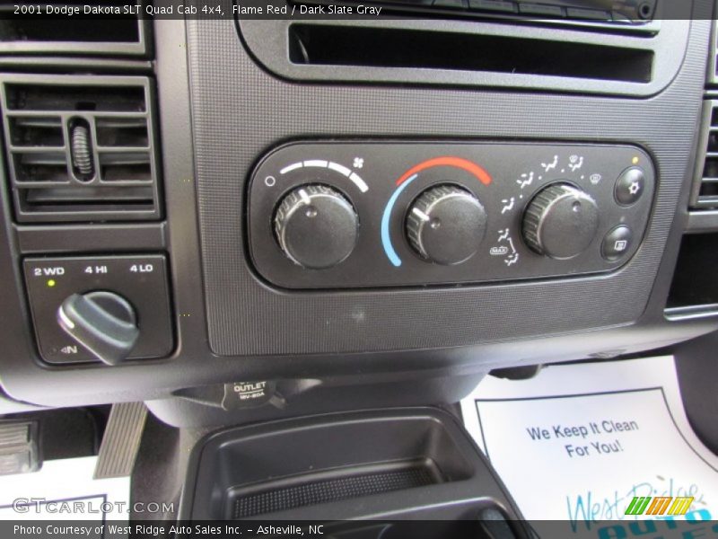 Flame Red / Dark Slate Gray 2001 Dodge Dakota SLT Quad Cab 4x4