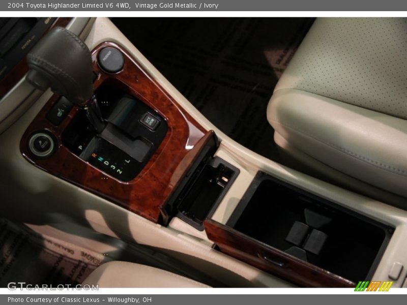 Vintage Gold Metallic / Ivory 2004 Toyota Highlander Limited V6 4WD