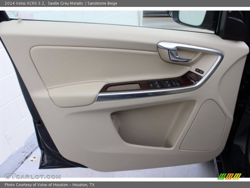 Saville Grey Metallic / Sandstone Beige 2014 Volvo XC60 3.2