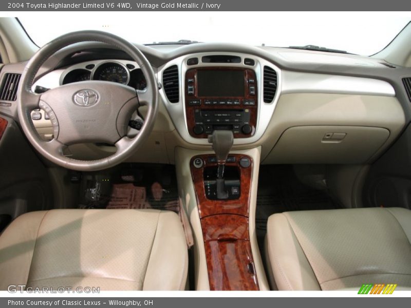 Dashboard of 2004 Highlander Limited V6 4WD