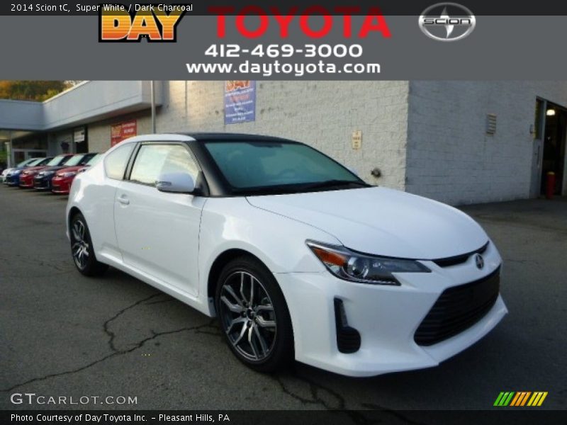 Super White / Dark Charcoal 2014 Scion tC