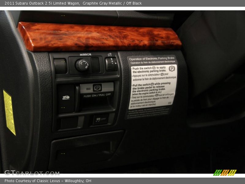 Graphite Gray Metallic / Off Black 2011 Subaru Outback 2.5i Limited Wagon