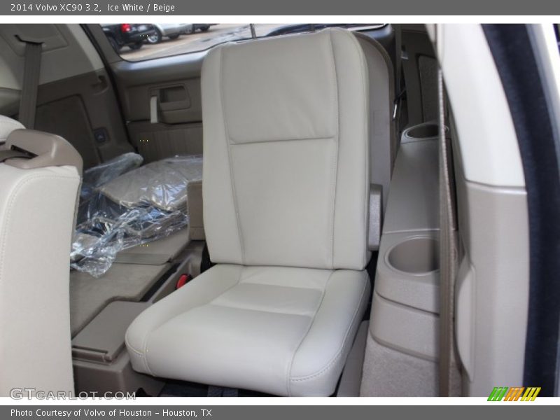 Ice White / Beige 2014 Volvo XC90 3.2