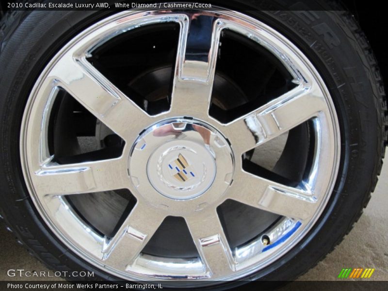 White Diamond / Cashmere/Cocoa 2010 Cadillac Escalade Luxury AWD