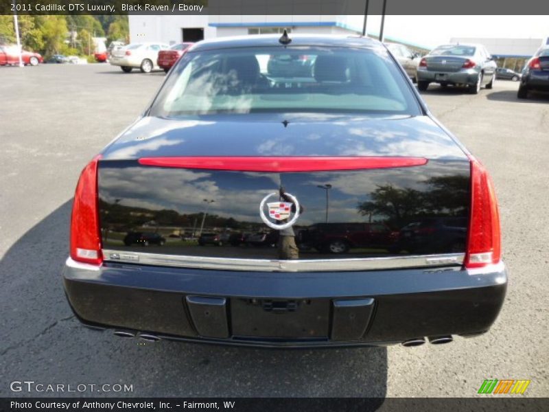 Black Raven / Ebony 2011 Cadillac DTS Luxury