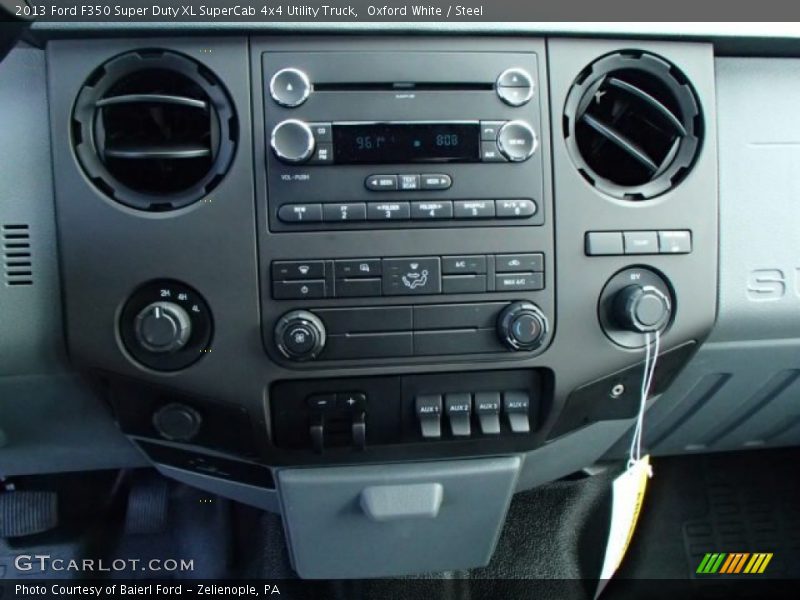 Oxford White / Steel 2013 Ford F350 Super Duty XL SuperCab 4x4 Utility Truck
