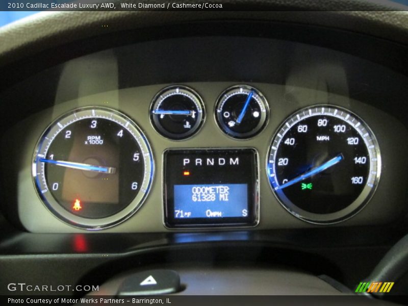 White Diamond / Cashmere/Cocoa 2010 Cadillac Escalade Luxury AWD