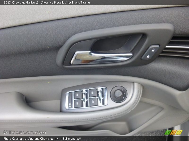 Silver Ice Metallic / Jet Black/Titanium 2013 Chevrolet Malibu LS