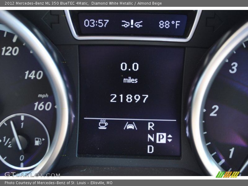 Diamond White Metallic / Almond Beige 2012 Mercedes-Benz ML 350 BlueTEC 4Matic