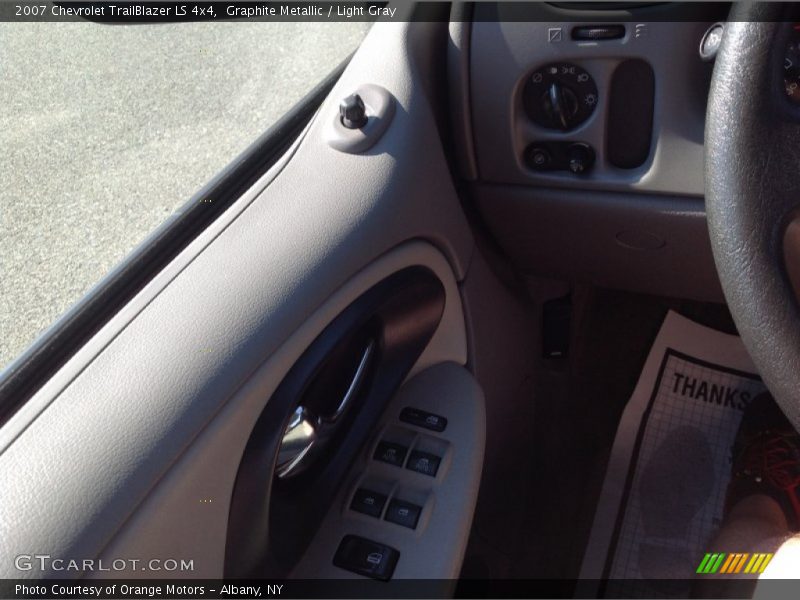 Graphite Metallic / Light Gray 2007 Chevrolet TrailBlazer LS 4x4