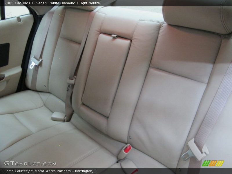 White Diamond / Light Neutral 2005 Cadillac CTS Sedan