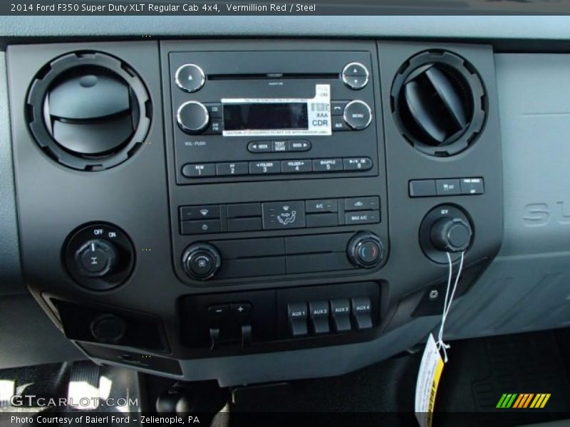 Controls of 2014 F350 Super Duty XLT Regular Cab 4x4