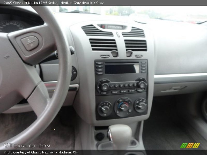 Medium Gray Metallic / Gray 2005 Chevrolet Malibu LS V6 Sedan