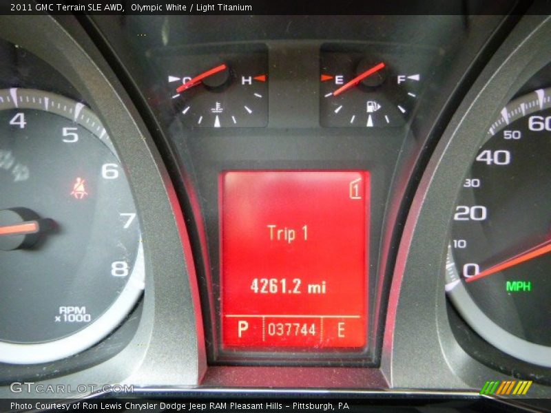Olympic White / Light Titanium 2011 GMC Terrain SLE AWD