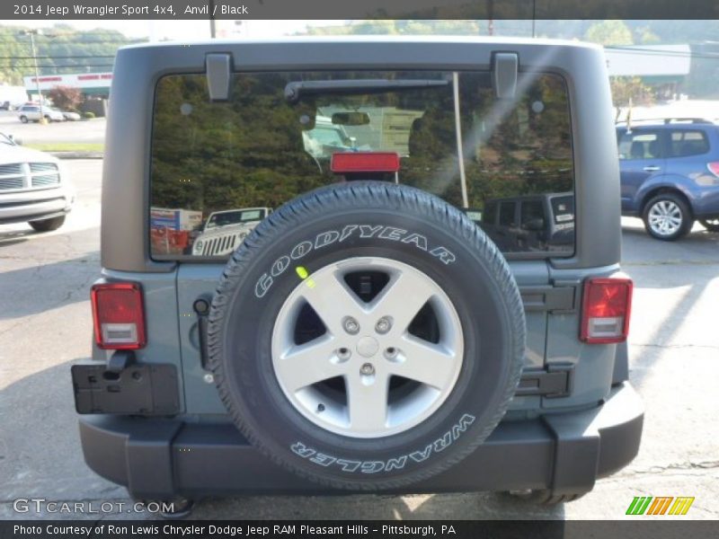 Anvil / Black 2014 Jeep Wrangler Sport 4x4