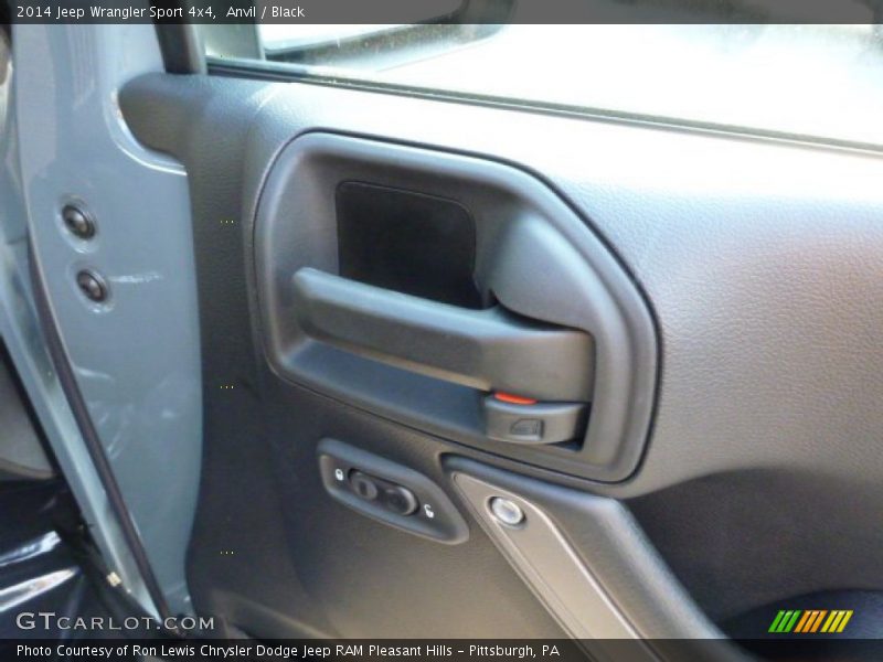 Anvil / Black 2014 Jeep Wrangler Sport 4x4