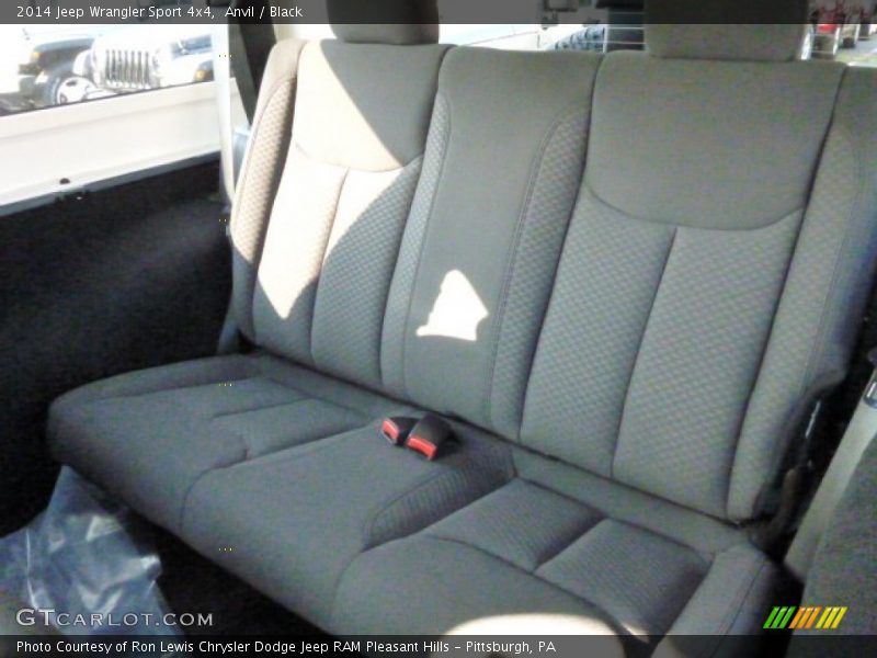 Anvil / Black 2014 Jeep Wrangler Sport 4x4