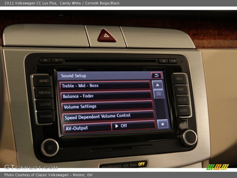 Candy White / Cornsilk Beige/Black 2011 Volkswagen CC Lux Plus