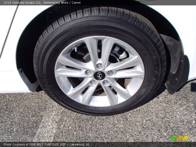 Shimmering White / Camel 2013 Hyundai Sonata GLS