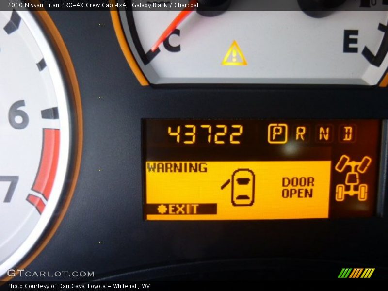 Galaxy Black / Charcoal 2010 Nissan Titan PRO-4X Crew Cab 4x4