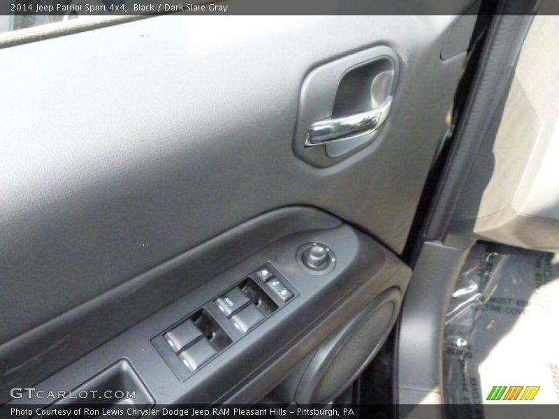Black / Dark Slate Gray 2014 Jeep Patriot Sport 4x4