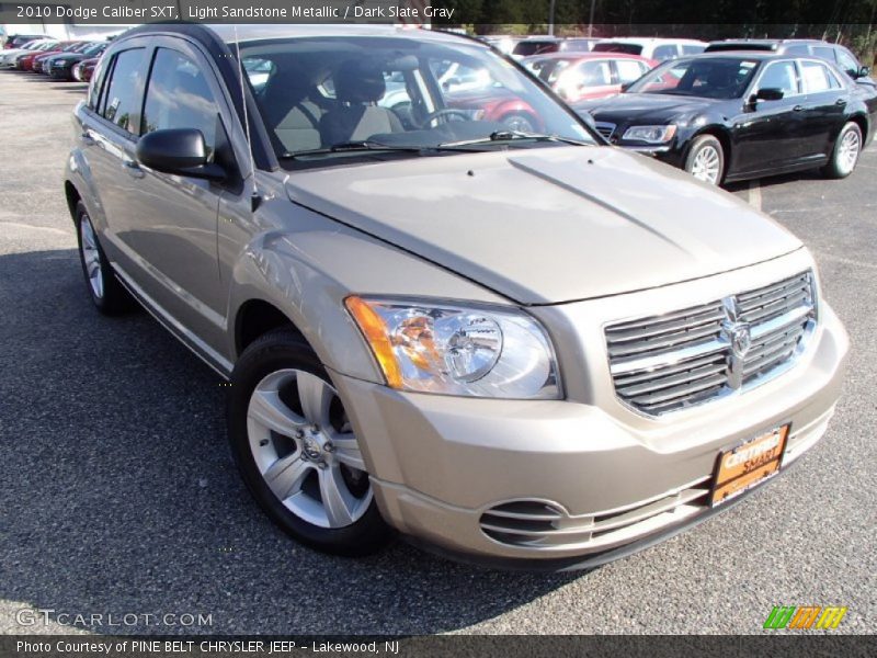 Light Sandstone Metallic / Dark Slate Gray 2010 Dodge Caliber SXT