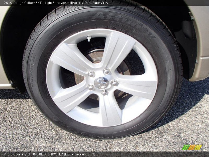 Light Sandstone Metallic / Dark Slate Gray 2010 Dodge Caliber SXT