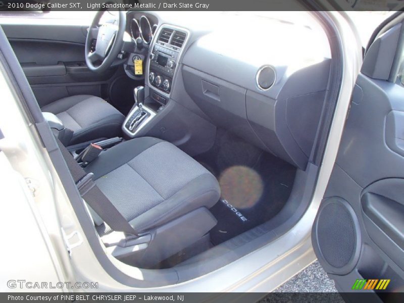 Light Sandstone Metallic / Dark Slate Gray 2010 Dodge Caliber SXT