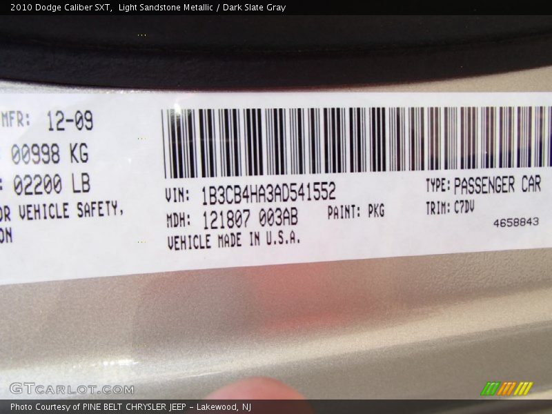 Light Sandstone Metallic / Dark Slate Gray 2010 Dodge Caliber SXT