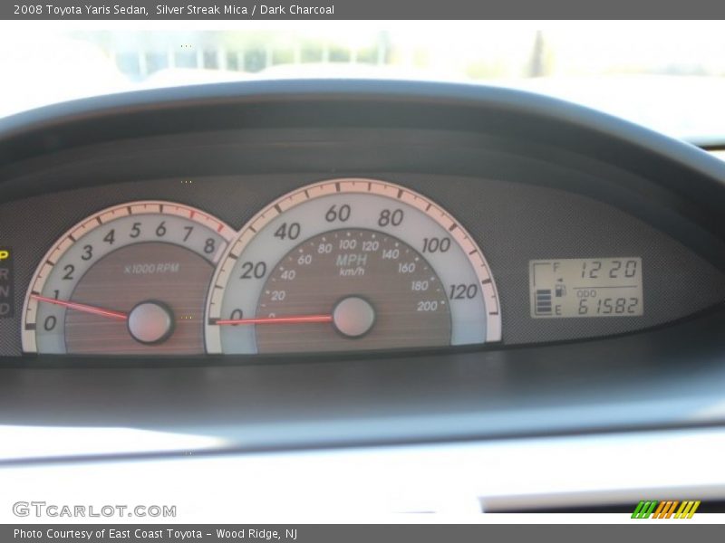 Silver Streak Mica / Dark Charcoal 2008 Toyota Yaris Sedan