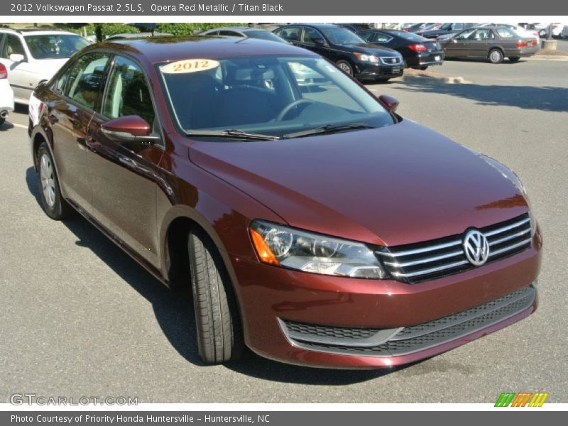 Opera Red Metallic / Titan Black 2012 Volkswagen Passat 2.5L S