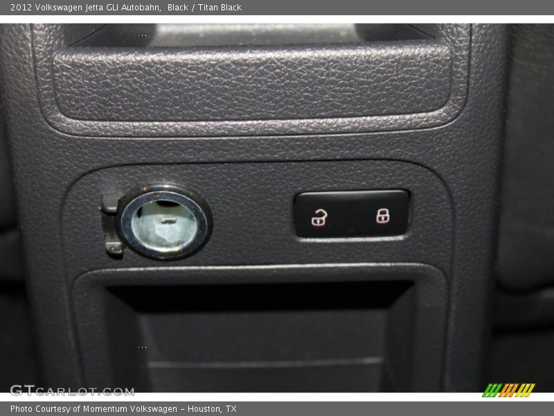 Black / Titan Black 2012 Volkswagen Jetta GLI Autobahn