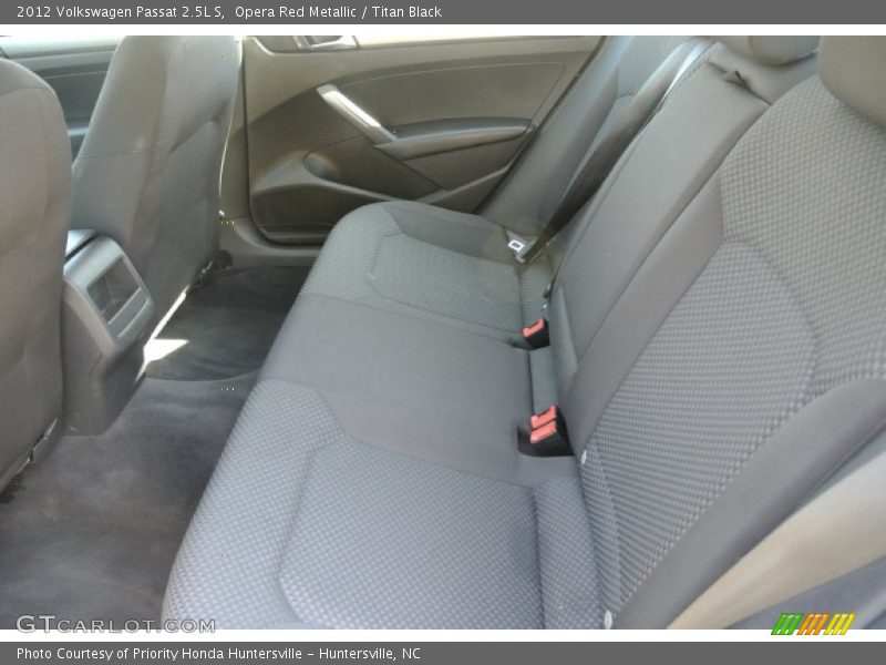 Opera Red Metallic / Titan Black 2012 Volkswagen Passat 2.5L S