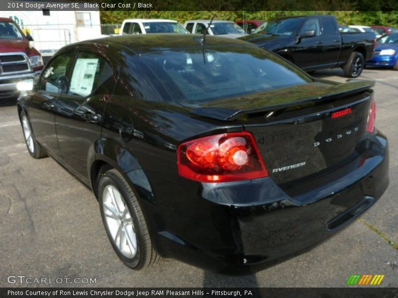 Black Clear Coat / Black 2014 Dodge Avenger SE