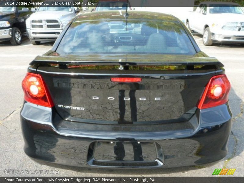 Black Clear Coat / Black 2014 Dodge Avenger SE