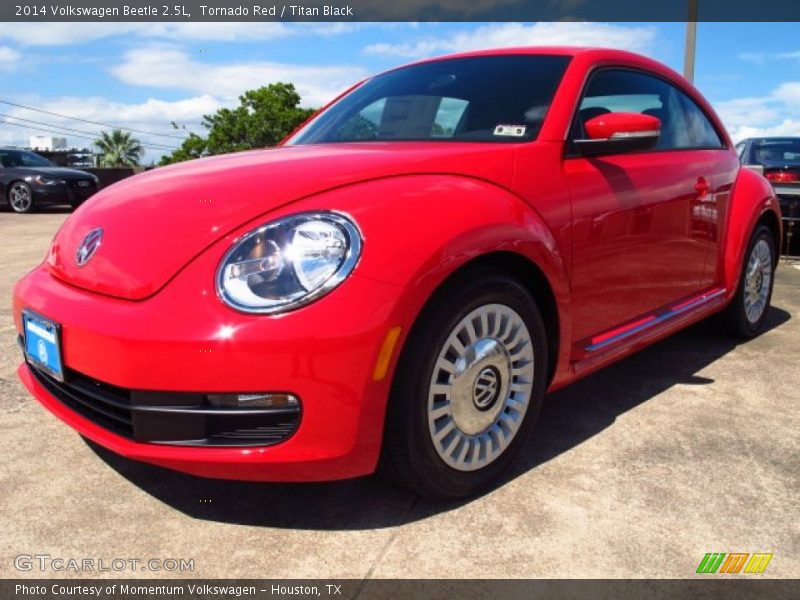 Tornado Red / Titan Black 2014 Volkswagen Beetle 2.5L